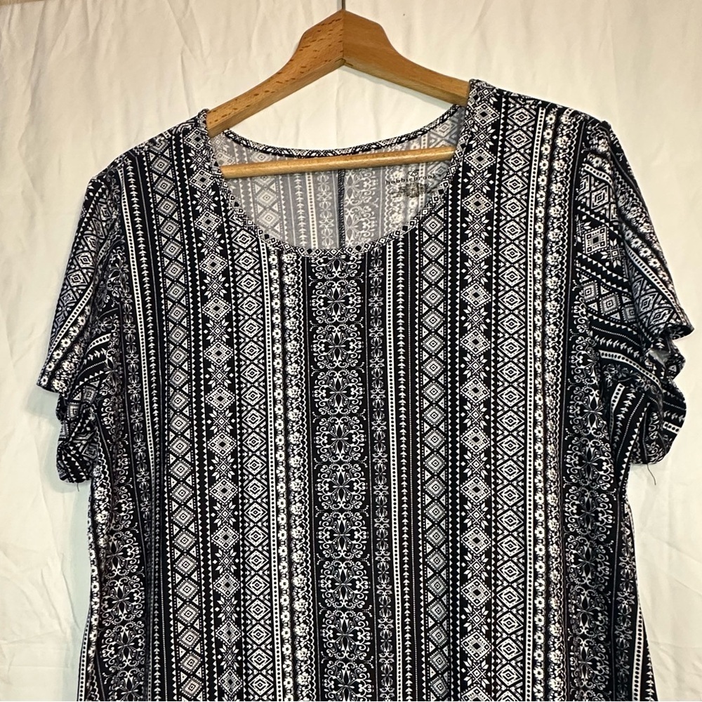Bobbie Brooks Women’s Black and White Pattern Dress Size 1X - Picture 4 of 10